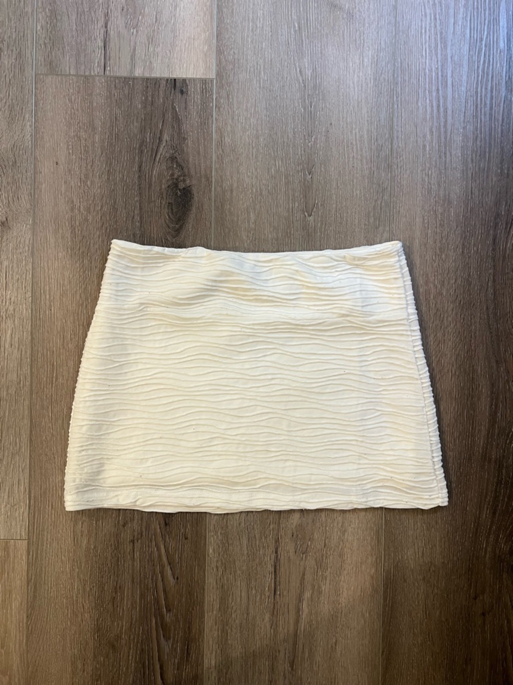 Princess Polly Cream Wave-Texture Mini Skirt
